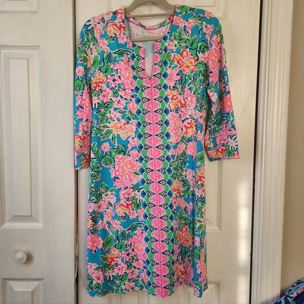 Lilly Pulitzer UPF 50 Engineered Chilly Lilly Nadine Dress - Picture 2 of 11